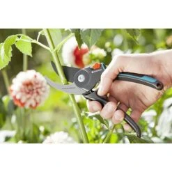 Großhandel ✔️ Gardena Gartenschere Strauchschere Astschere Pflanzenschere ⌛ 8 Großhandel ✔️ Gardena Gartenschere Strauchschere Astschere Pflanzenschere ⌛ -GARDENA SHOP 20309466 3